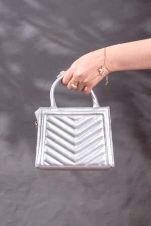 Fashionaable Commuting Texture Indentation Rhombus Bag